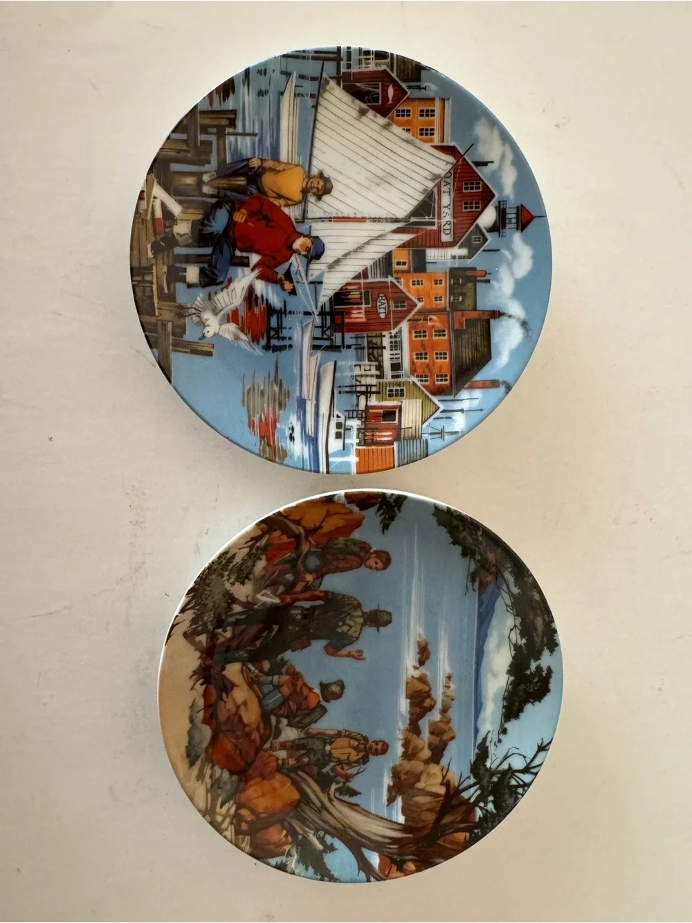 Decorative Avon American Scene Accent Plates. Set of 4. America250. Americana